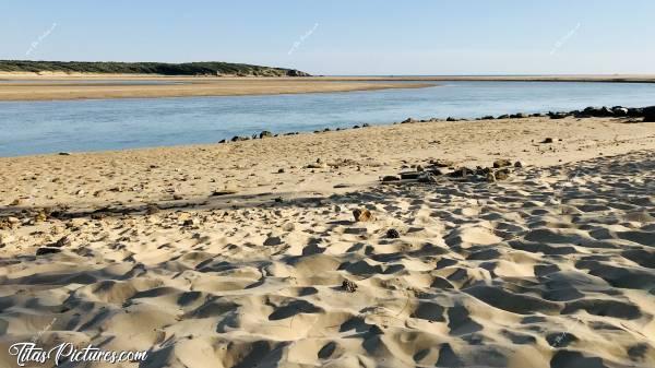 Photo Plage du Veillon : Plage du Veillon à marée descendante côté rivière..c, Plage du Veillon, Talmont-Saint-Hilaire, Dunes, sable, mer, rivière