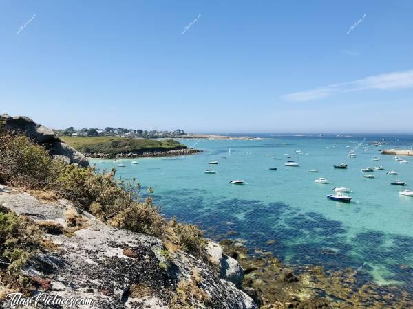 Photo Ploudalmézeau : Belle randonnée côtière à Ploudalmézeau, près de Landunvez. Un petit vent frais, mais quels beaux paysages et quelles belles couleurs ce jour-là 😍😎c, Ploudalmézeau, Mer, Bateaux