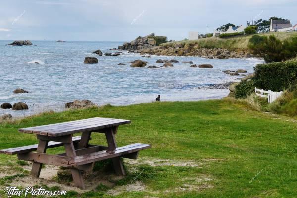 Photo Kerfissien : Journée pluvieuse et venteuse à Kerfissien. Malgré cela, cette petite plage est toujours aussi charmante 👍🏻😍🥰c, Kerfissien, mer, rochers