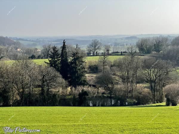 Photo L’Epaud : Belle randonnée ensoleillée dans la campagne de L’Epaud, en cette fin d’hiver. Quel beau paysage de Bocage 👍🏻😍c, L’Epaud, chemin de randonnée, campagne