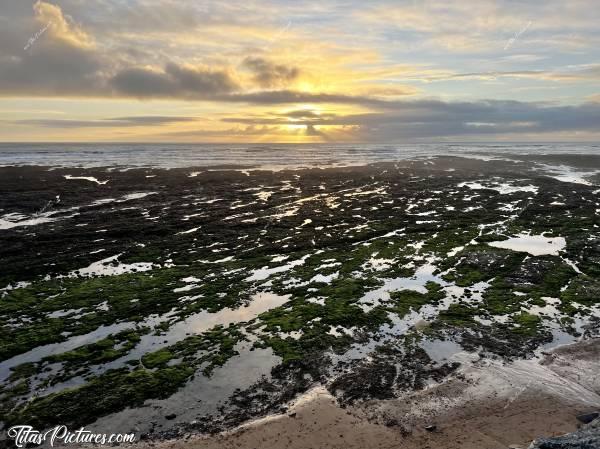 Photo Bretignolles-sur-Mer : Très beau coucher de soleil nuageux, le long de la côte de Bretignolles-sur-Mer 😍🥰😎c, Bretignolles-sur-Mer, Coucher de soleil, Mer