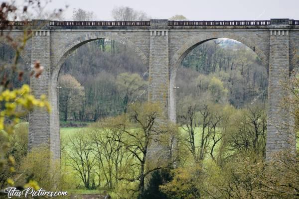 Photo Le Viaduc de Barbin : Mon endroit préféré en Vendée pour aller me ressourcer 😍🥰c, Tita’s Pictures, Le Viaduc de Barbin, la Sèvre Nantaise, le parc de la Barbinière, Saint-Laurent-sur-Sèvre