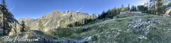 Photo Gran Paradiso : Mon endroit préféré de cette belle randonnée que j’ai faite dans la vallée d’Aoste, dans le Parc du Grand Paradiso 😍🥰c, Tita’s Pictures, Italie, Vallée d’Aoste, Gran Paradiso