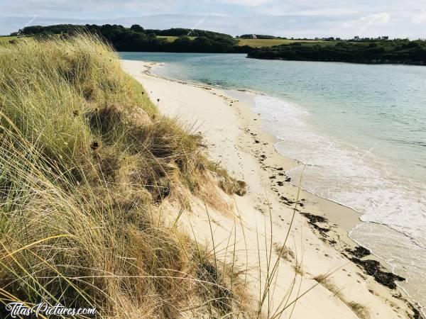 Photo La Rivière de Plougoulm : À marée haute, quasiment plus de plage accessible..c, 