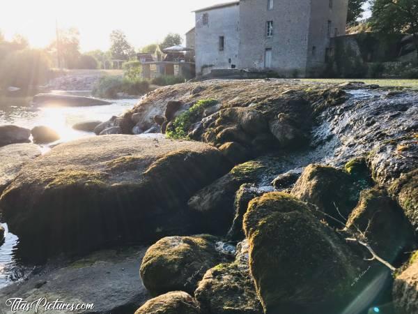 Photo La Sèvre Nantaise : La Sèvre Nantaise à Mallièvre. Le niveau de l’eau est très bas 😥c, Sèvre Nantaise, Mallièvre