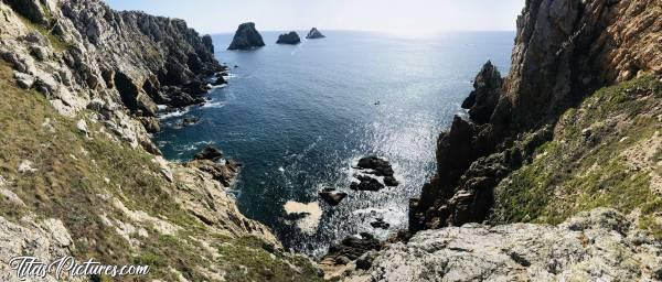 Photo Pointe de Pen-Hir : Les 3 Pois à la Pointe de Pen-Hir à Camaret-sur-Mer. Très bel endroit à voir absolument 😍c, Pointe de Pen-Hir