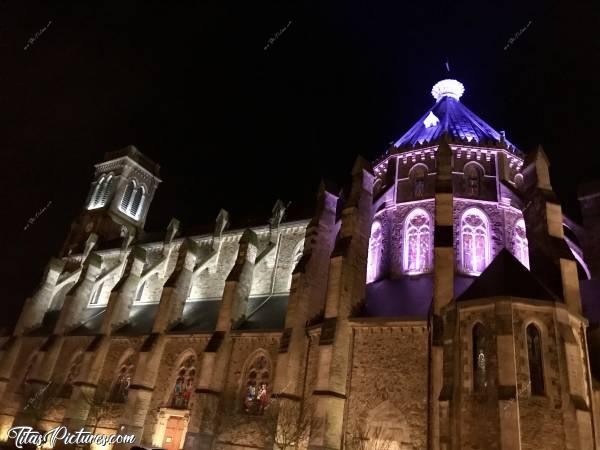 Photo Eglise St Benoit d’Aizenay : L’ Eglise St Benoit d’Aizenay by night.c, Eglise St Benoit d’Aizenay, Aizenay