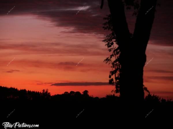 Photo Coucher de soleil : Coucher de soleil sur la campagne vendéenne.c, Coucher de soleil, campagne