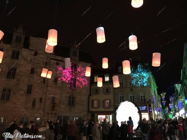 Photo Décorations de Noël : Décorations de Noël à Landerneau. 
Je sais, c’est passé, mais je ressors les archives 😅c, Décorations de Noël, Landerneau