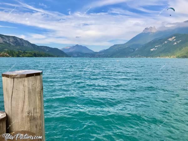 Photo Le Bout du Lac : Vols de parapentes au Bout du Lac.c, Lac d’Annecy, Parapente, Montagnes