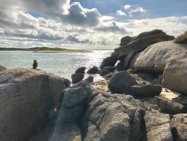 La Baie du Kernic (29) : Mer, rochers, nuages