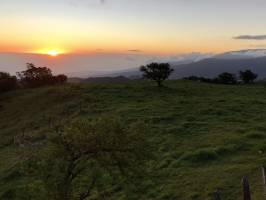 Le Sud Est de la Réunion : La Réunion, Coucher du Soleil, mer, Montagnes, prairies