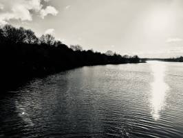 Lac de Finfarine : Lac de Finfarine, Noir et Blanc