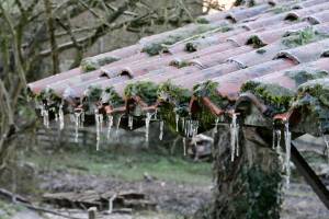 Stalactites : Stalactites, pluies verglaçantes