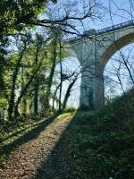 Le Parc de la Barbinière : Parc de la Barbinière, St-Laurent-sur-Sèvre, Viaduc