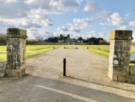 Le Château de Kerjean : Château de Kerjean, Allée principale