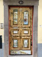 Porte Œuvre d’art : Travessa das Torres, La rue des Tours, Funchal