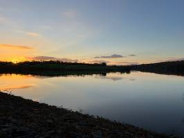 Lac de la Vouraie : Lac de la Vouraie, Saint-Hilaire-le-Vouhis, Retenue de la Sillonnière, Coucher du Soleil